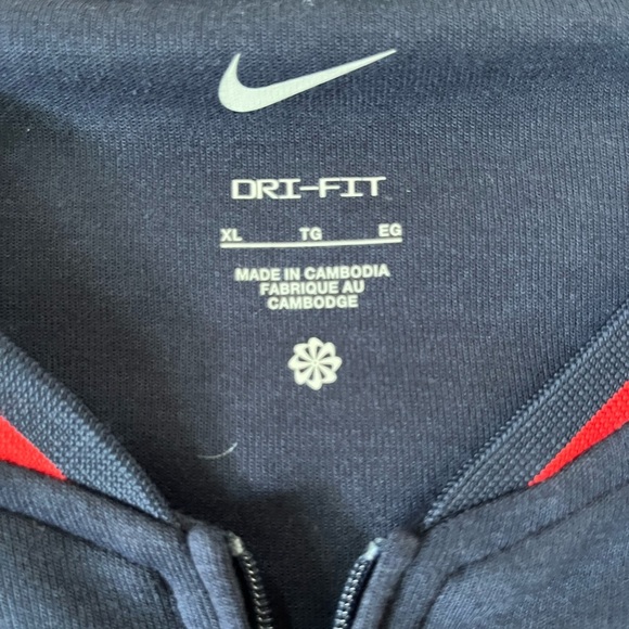 Nike Dri-Fit Chicago Athletics Quarter-Zip - Picture 5 of 6